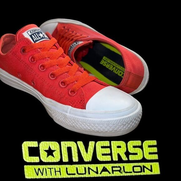 CONVERSE CHUCK TAYLOR ALL STAR II OX IN CORAL LUNARLON UNISEX M5 W7 - Picture 1 of 8
